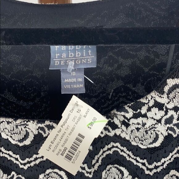 Rabbit Rabbit Rabbit dress - Picture 5 of 7